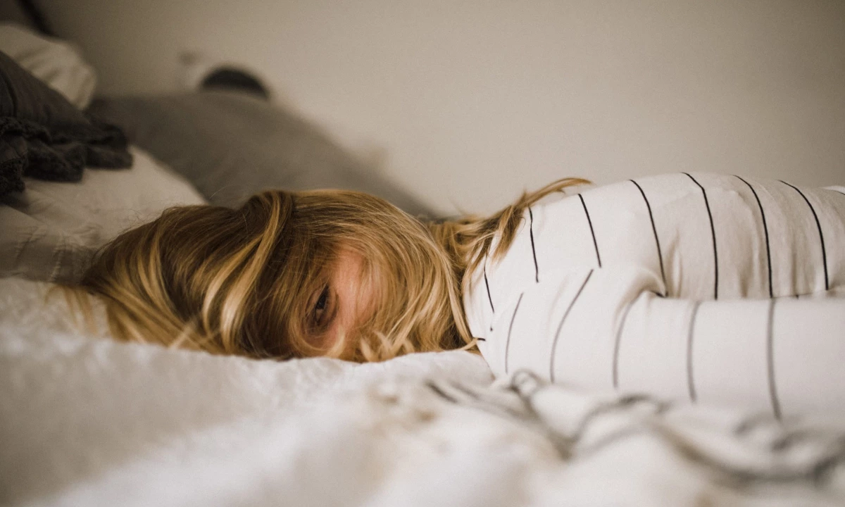 Comment améliorer son sommeil avant et après l'accouchement